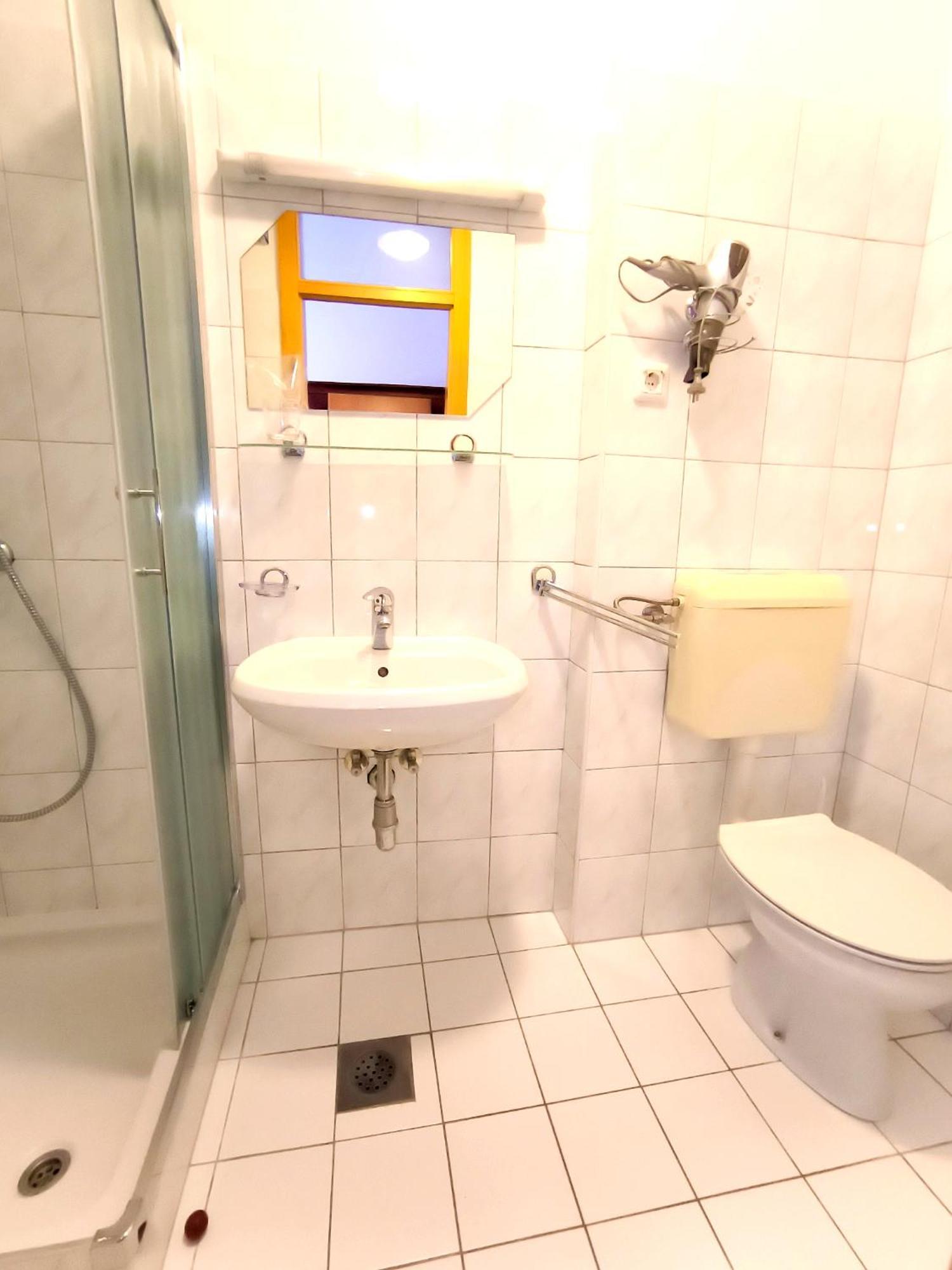 צ'רקנו Guest House Gostisce Gacnk V Logu מראה חיצוני תמונה